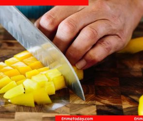 A Way to Cut Food or Roll? Cookie Jam